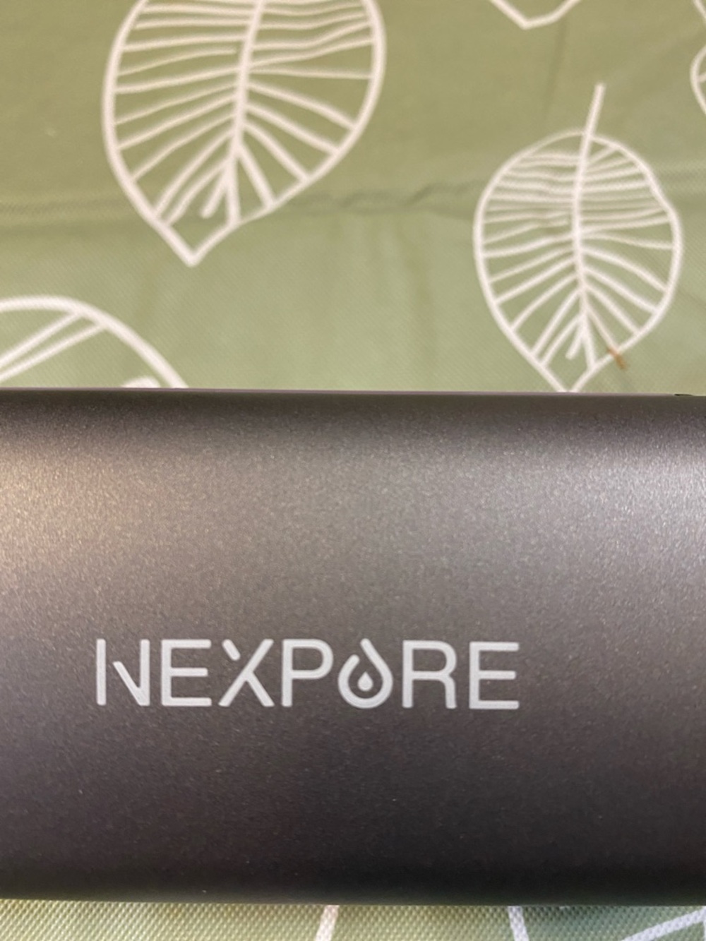 Nexpure Hair curler/Waver- Metallic Gray with Purple Accents - Picture 3 of 5
